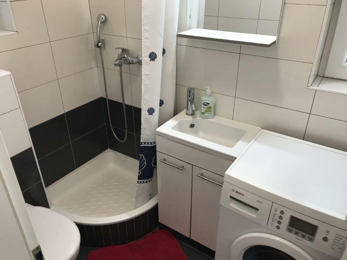 One Bedroom Apartment Сплит Екстериор снимка